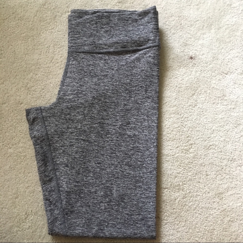 PINK Ultimate yoga pants, size M - Picture 1 of 3
